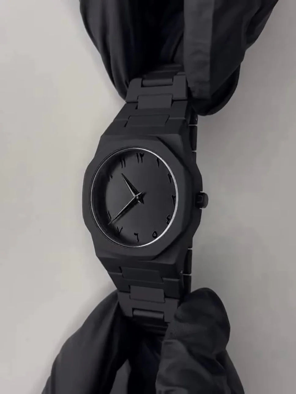 Black Arabic Aura Watch